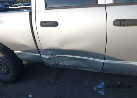 2006 Dodge Ram 1500 Slt из США, поврежденный, VIN 1D7HA18N66S610056